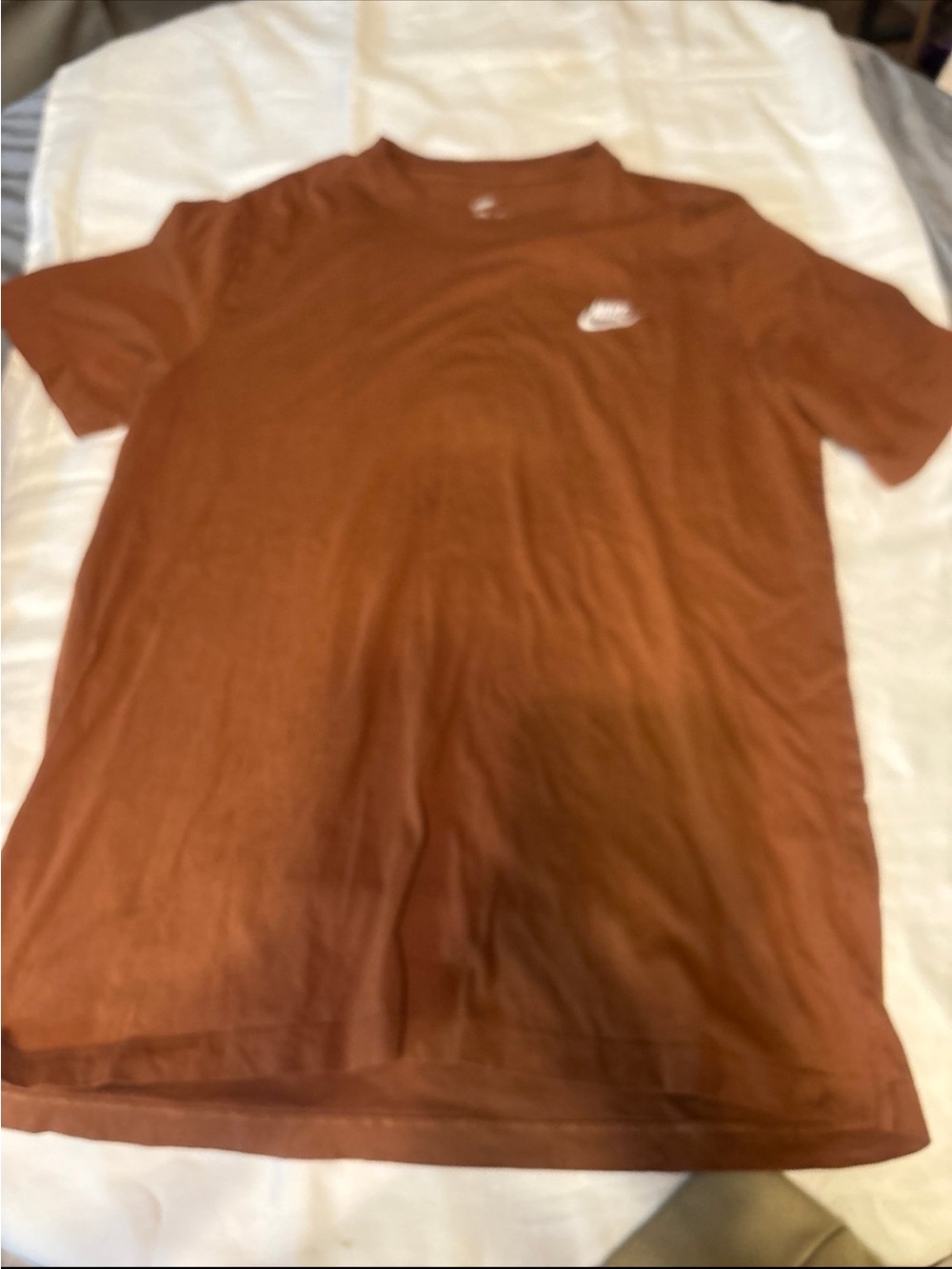 Nike Short Sleeve Crew Tee in Rust